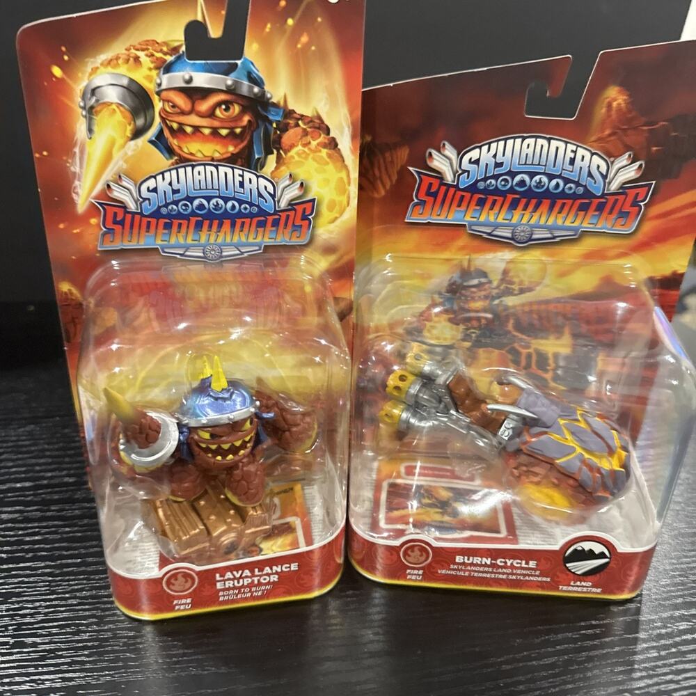 Burn Cycle Fire Vehicle & Lava Lance Eruptor Fig Skylanders Superchargers. BA21